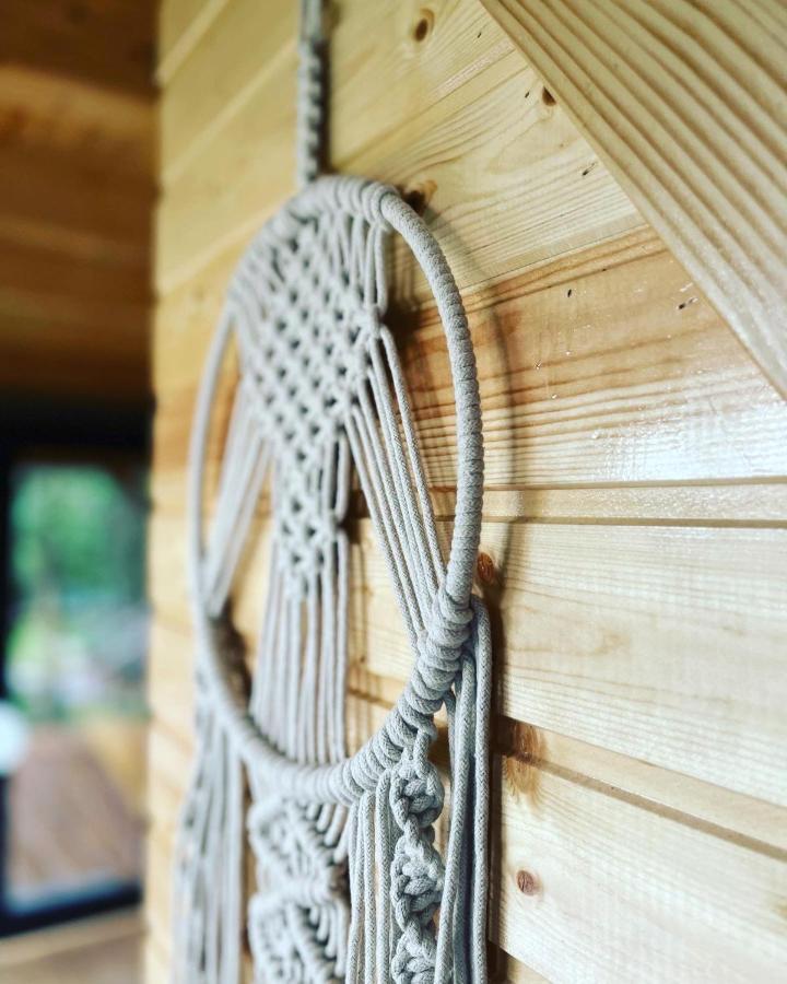 Moodysun Studio, Remote Tiny Home Comarnic Exteriör bild
