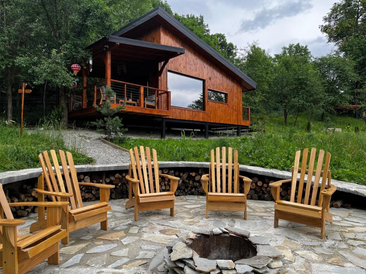 Moodysun Studio, Remote Tiny Home Comarnic Exteriör bild
